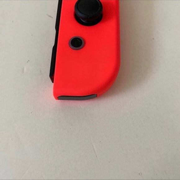 Red Nintendo Switch Joy-Con Controller - Picture 5 of 6